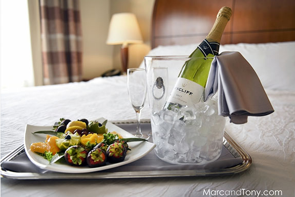 Hilton Garden Inn | 700 Beta Banquet & Conference Center