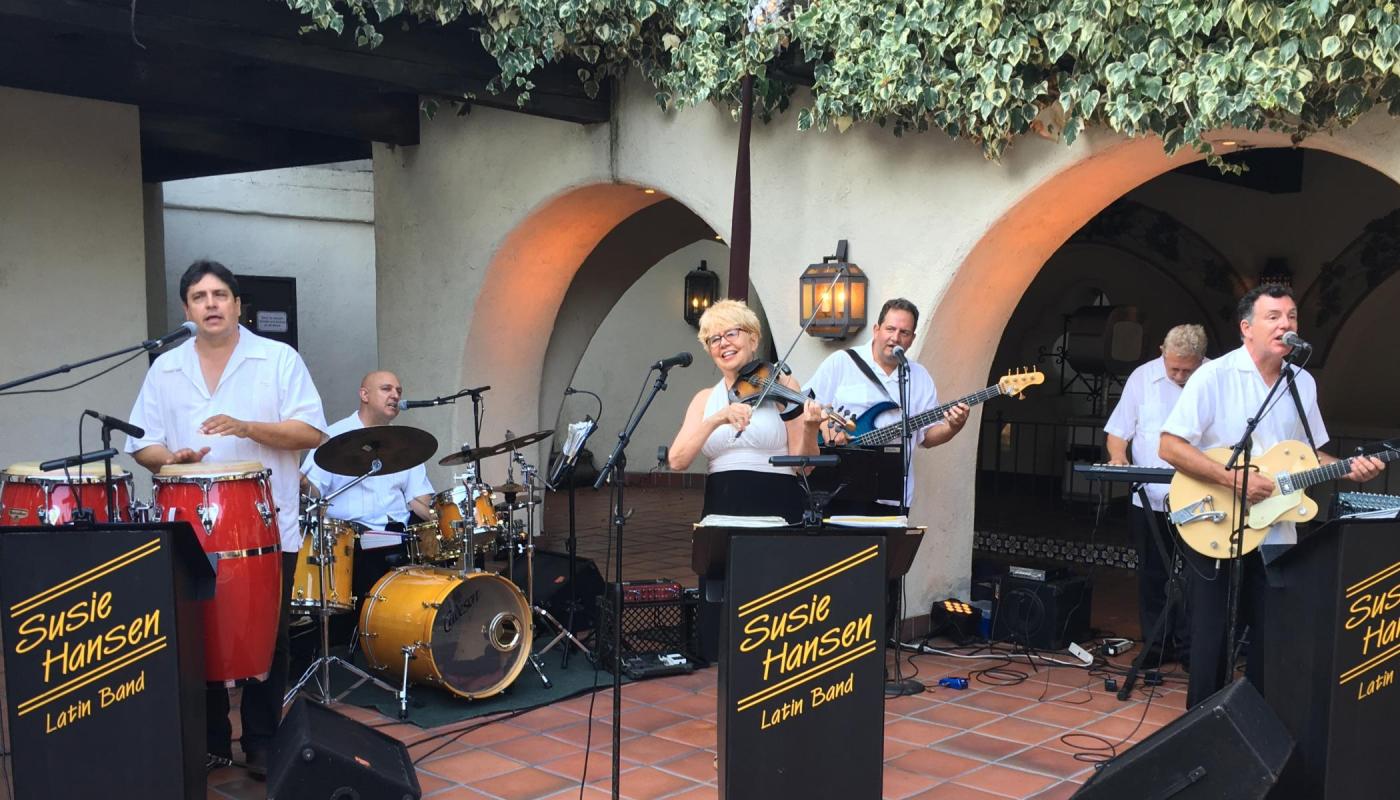 Live at a wedding, LA River Center, LA