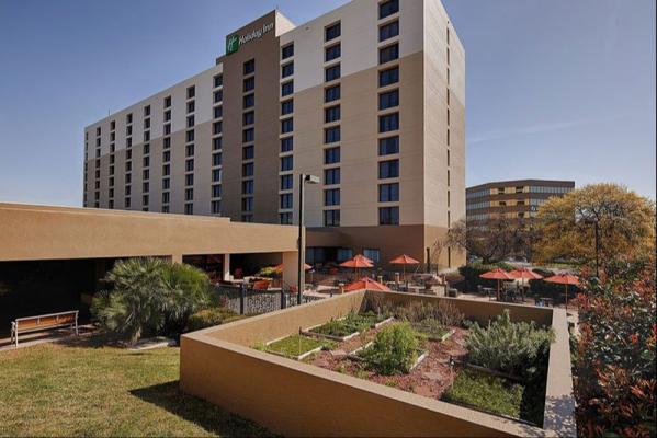 Holiday Inn San Antonio International Airport