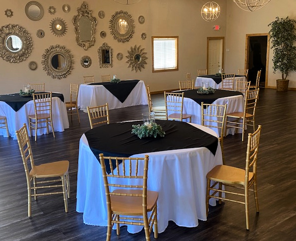 Seating for up to 100 people