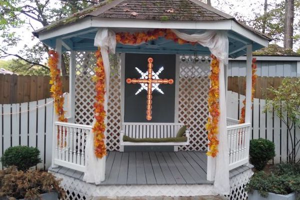 A Little Wedding Garden