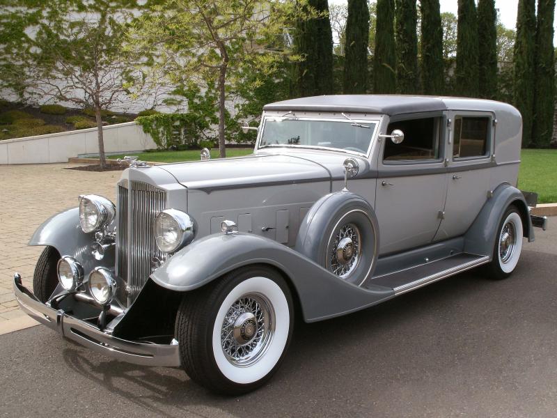 Elegant Journey Rolls Royce Limousine