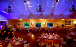 Che'ne Rouge Weddings