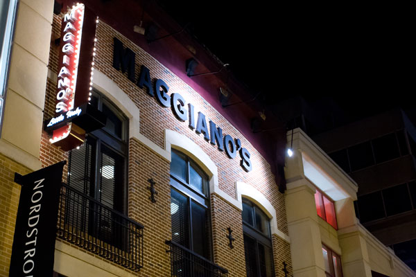 Maggiano's Little Italy: Chevy Chase - Washington DC